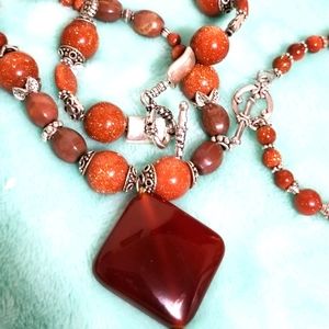 Vintage style jewelry! Fundraising for org